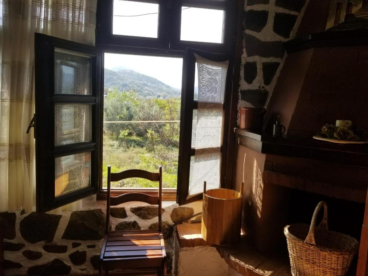 Bed & Breakfast Local Living Edi Berati Exterior foto
